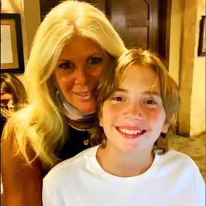 Meet your Posher, Lori